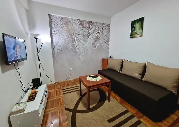 Lisa Διαμέρισμα *